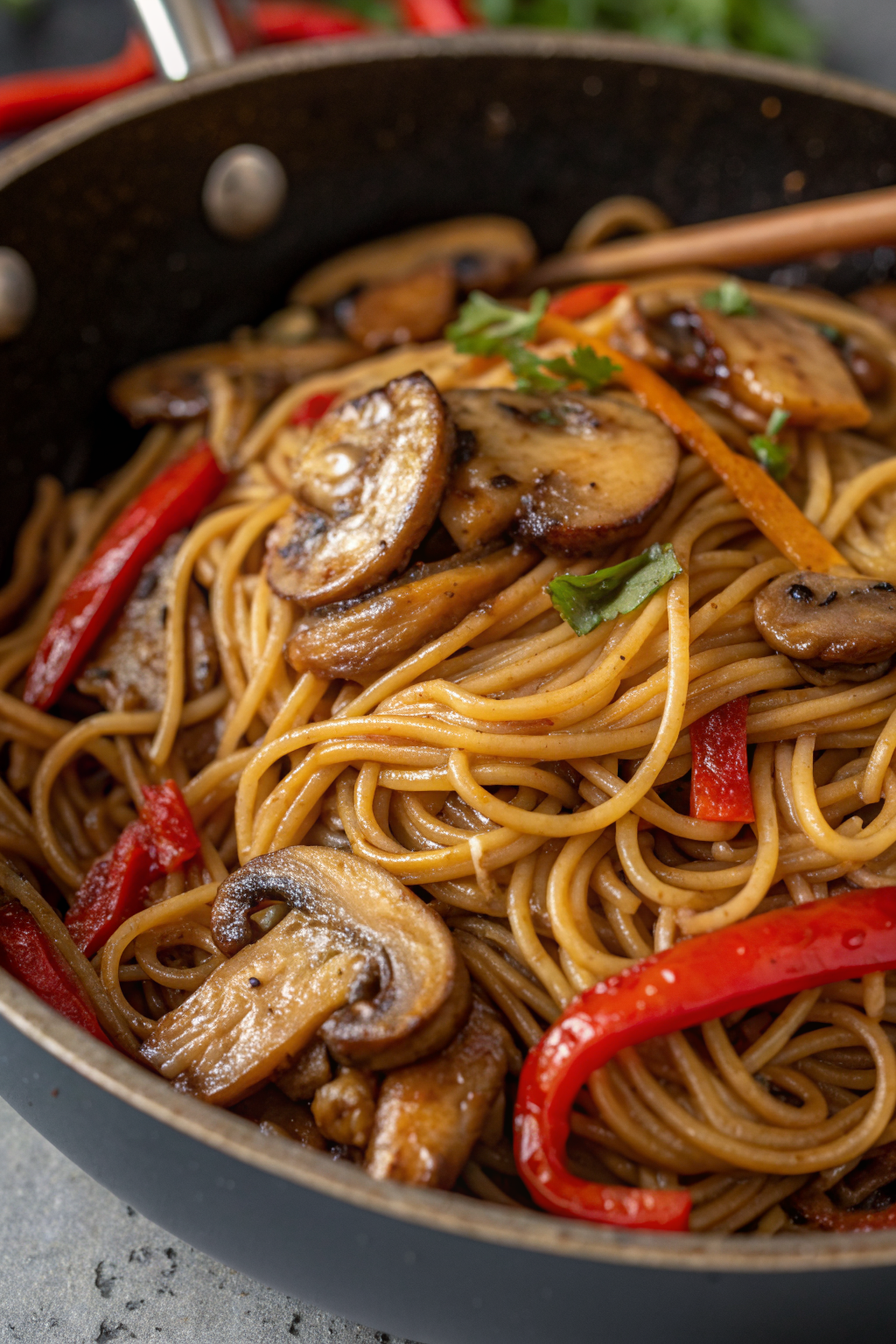Udon Noodle Stir Fry with Mushrooms Recipe